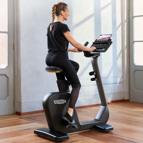 テクノジムサイクル Technogym Cycle