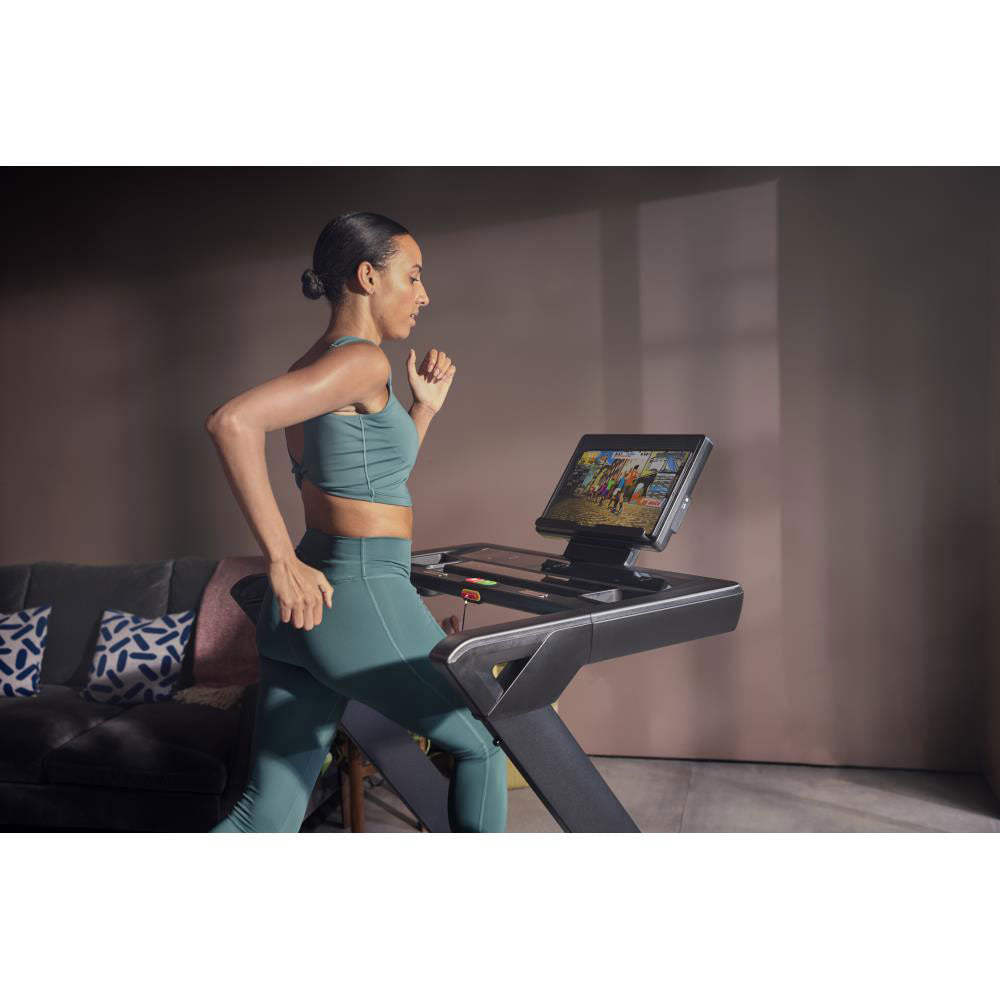 アディダス T-25 トレッドミル 家庭用ランニングマシン AVUS-10750-120（100V） [adidas training]　【送料・組立設置費込み】 Zwift Kinomap  最高速度19km/h 15段階傾斜調整 メーカー保証1年間